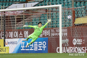 수원 골키퍼 양형모, K리그1 7월 선방지수 1위