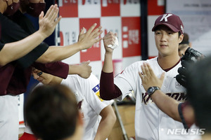 김광현 잡은 안우진 "같이 던질 수 있어서 좋았다"