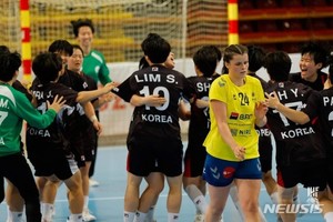 한국 청소년여자핸드볼, 루마니아 꺾고 세계선수권 8강 진출
