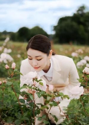 "꽃보다 사람"…김연아, &apos;♥ 고우림&apos;과 결혼 발표 후 첫 근황