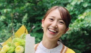 ‘AKB48 출신’ 배우 오오시마 유코, 임신…하야시 켄토와 결혼 1년만