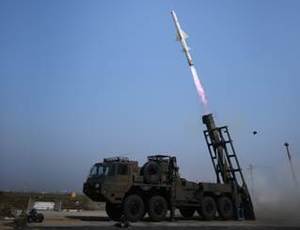 日, 사정 1000km 미사일 2024년 조기 배치..."中 공격 위협 대응"