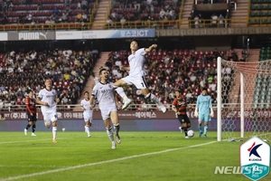 프로축구 FC서울, 기성용→나상호로 주장 교체