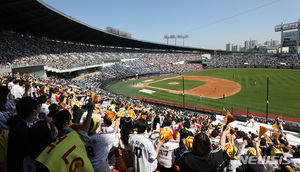 KBO, 2연전 폐지…홈 2연전∙원정 2연전→홈 3연전∙원정 1경기