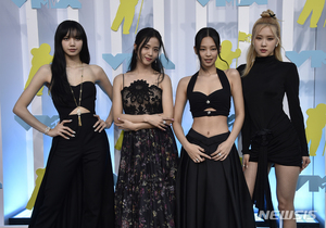 블랙핑크, 美 MTV VMAs 2관왕…"블링크에 감사"(종합)