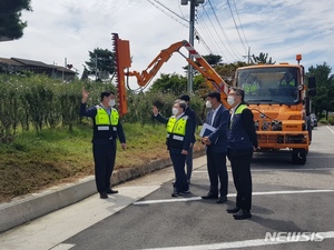 큰 사고 날라…건설사들, 현장에 태풍 &apos;힌남노&apos; 대비 지침