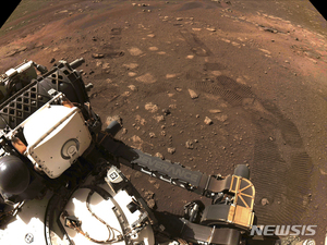 나사, 화성에서 산소 생성 성공…화성 탐사 새로운 장 열려