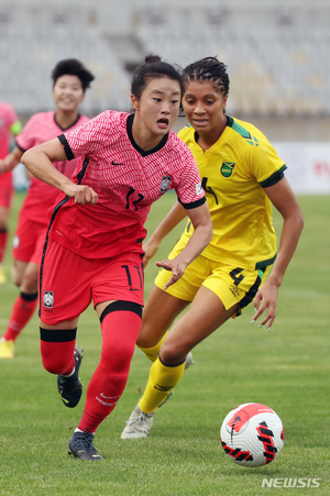 &apos;최유리 결승골&apos; 한국 여자축구, 자메이카에 1-0 승리