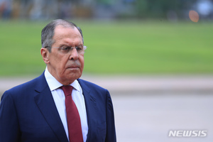 러시아 하르키우 철군후 러 외무장관 "협상 포기 안해"
