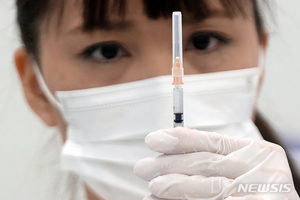日후생성, 오미크론 변이 새 백신 판매 승인