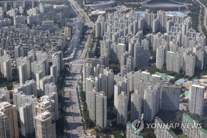 추가 금리 인상 예고에 서울 아파트 매매수급지수 80선 무너져…1년 전 거래량의 12.4%