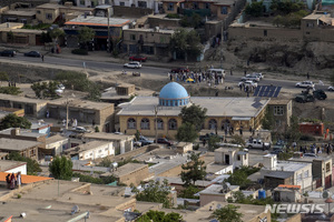 아프간 카불 이슬람 사원서 폭탄 테러…7명 사망, 41명 부상
