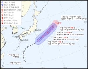 기상청, 18호 태풍 로키 이동 경로 발표…도쿄 해상
