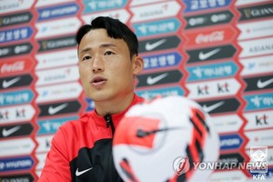 [2보] &apos;중국서 구금&apos; 축구 손준호, 10개월여만에 석방돼 귀국