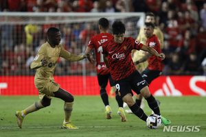 &apos;이강인 풀타임&apos; 마요르카, 바르셀로나에 0-1 석패