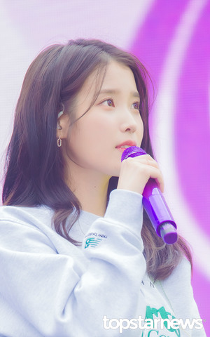 [HD포토] 아이유(IU), ‘보호본능 자극하는 눈빛’ (뉴발란스 런온 서울 우먼스)