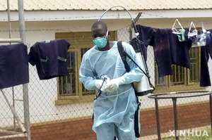우간다 보건의료업계 65명 에볼라 감염으로 격리