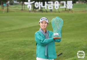 &apos;2주 연속 우승&apos; 김수지, 세계랭킹 38위로 점프