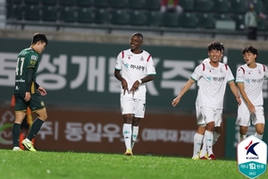K리그2 대전, 김포 3-0 완파하고 2위 수성(종합2보)