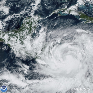 열대성 폭풍 줄리아, 니카라과 향하며 세력 강화