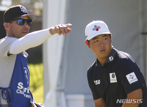 김주형, PGA 슈라이너스 3R 공동선두…톱10 한국선수 4명