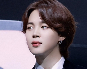 &apos;JIMINDAY&apos; 방탄소년단 지민, 28번째 생일 5분만에 世 실트1위..세계 최초 4년 연속 생일 트렌드 신기록