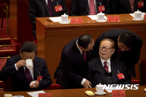 中 96세 장쩌민 前주석, 20차 당대회 참석