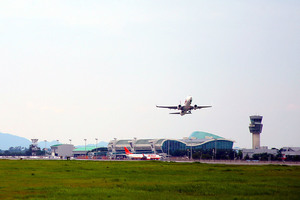 지방공항 14곳 중 10곳 &apos;애물단지&apos;…무안공항 838억 적자