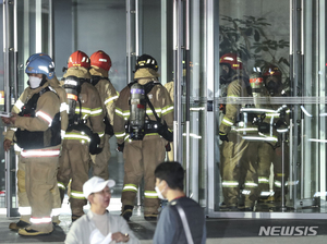 카카오 &apos;먹통 대란&apos; 탓에 보험사 타격?…주가 영향은