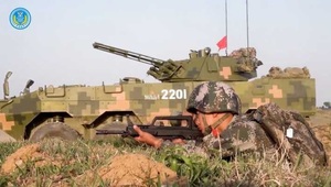"중국군, 미군 능력·훈련 따라잡는데 한세대 걸릴 것" WSJ