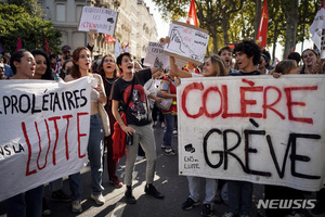 에너지·난방비 급등으로 유럽 전역에서 시위 확산