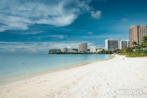 괌, 한국인 여행객 전년 보다 5000% 폭증…2명당 1명꼴