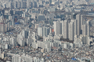 장기 불황에 반토막 난 일본 부동산, 한국도 따라가나