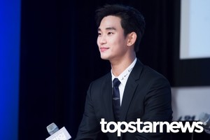 김수현 측 "드라마 &apos;눈물의 여왕&apos; 제안 받고 검토 중"…박지은과 세번째 만날까