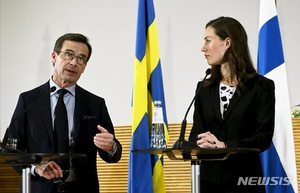 &apos;나토 가입시 핵무기 배치&apos; 총리 발언에 핀란드 국방 "그럴 일 없다"