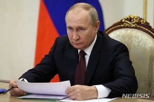 인니 대통령 "푸틴, G20 정상회의 참석 안할거란 강한 인상 받아"