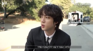 방탄소년단 진, "아미 생각하면서 쓴 노래"…&apos;디 아스트로넛&apos; 뮤비 촬영 현장 공개