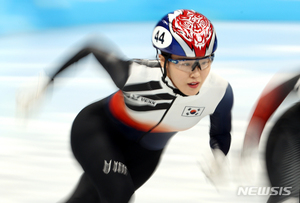 쇼트트랙 김아랑, 제1회 국무총리배 여자 1500m 우승