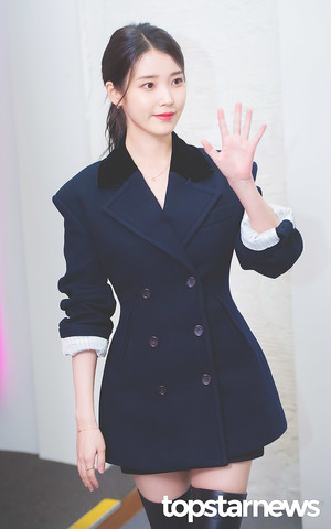 [HD포토] 아이유(IU), ‘명품 코트 입고 등장한 명품 비주얼’ (제이에스티나 포토콜)