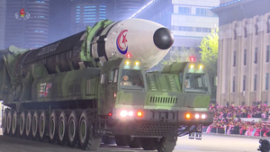 北 발사 ICBM, 비행 1000㎞·고도 6100㎞…&apos;화성-17형&apos; 추정(종합2보)