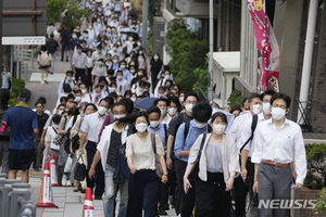 日, 기업 적성검사 대리시험 첫 적발…취준생 300명이 돈 건네