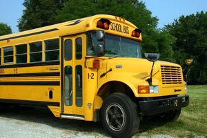 만취한 상태로 학생 28명 탑승 학교 버스 운행한 美 버스 기사