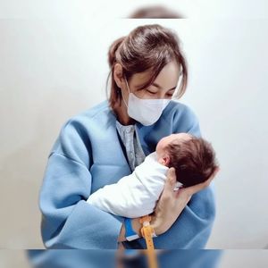 “잊지 못할 순간”…배우 서영, ♥1살 연하 남편과 결혼→득녀 소감