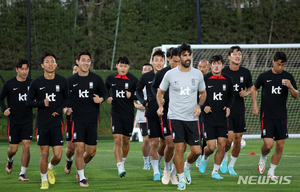 "이제 가나다" 손흥민, 30분 동안 사이클로 회복…김민재는 불참(종합)