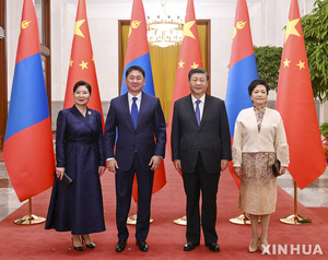 시진핑, 몽골 대통령과 회담…"양국 국가 간 교류 모범"