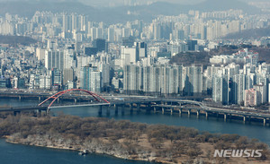 &apos;서울 35층룰&apos; 연내 없앤다…2040도시계획안 심의 통과