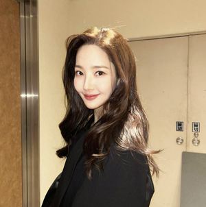 "한 해 쉽지 않았다" 배우 박민영, 재력가 K씨와 결별 후 근황