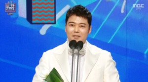 “어차피 유재석이라는 말”…‘MBC 방송연예대상’ 전현무, 대상 가능성?