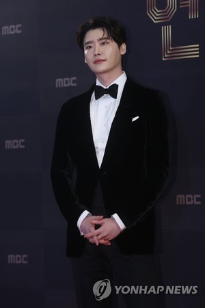 MBC 연기대상 &apos;빅마우스&apos; 이종석…"책임감과 무게감 느껴"