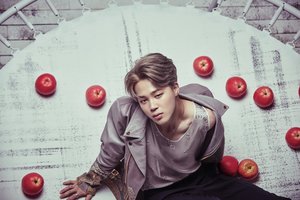 방탄소년단 지민 &apos;라이&apos;, 국내외 음원 플랫폼 인기 롱런..원곡자만 소화할 수 있는 &apos;마스터피스&apos;